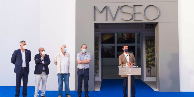 Homenaje al fotógrafo almeriense Carlos Pérez Siquier con una actividad en el IEA 1 homenaje fotógrafo almería