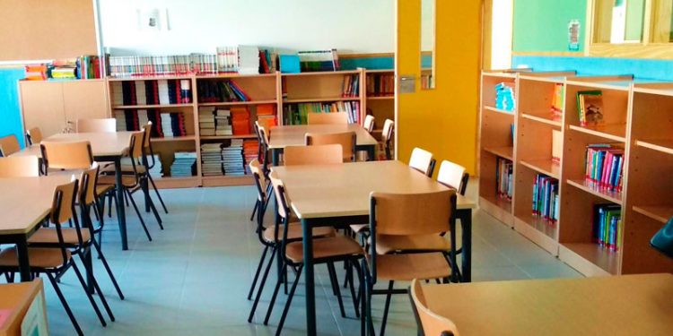 El presidente Moreno aboga por continuar con las mascarillas en patios de los centros escolares “a priori” 1 El presidente Moreno aboga por continuar con las mascarillas en patios de los centros escolares “a priori”