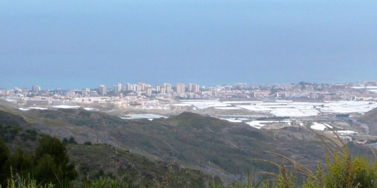 La Guardia Civil captura a 4 narcotraficantes e intercepta 54 fardos de hachís 1 roquetas de mar almería