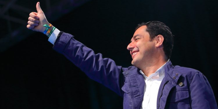 El PP sumaría mayoría absoluta en Andalucía con Vox según la encuesta del Centra 1 Moreno BOnilla