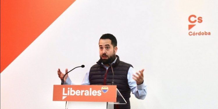 La inadmisión de la candidatura de Carrillo a las primarias de Ciudadanos desata la guerra en el partido 1 Fran Carrillo Primarias Ciudadanos