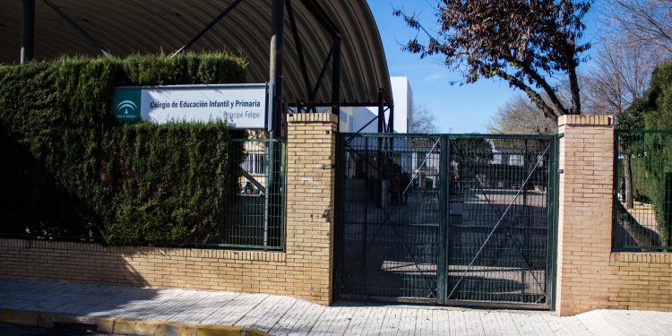 Andalucía ya ha escolarizado a 273 refugiados ucranianos 1 Colegio