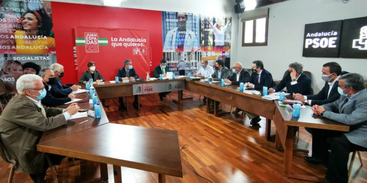 UPA pide al PSOE ayudas directas "con precisión de cirujano" 1 UPA pide al PSOE ayudas directas «con precisión de cirujano»