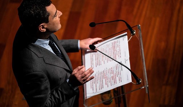 Juanma Moreno sigue deshojando la margarita electoral 1 moreno bonilla