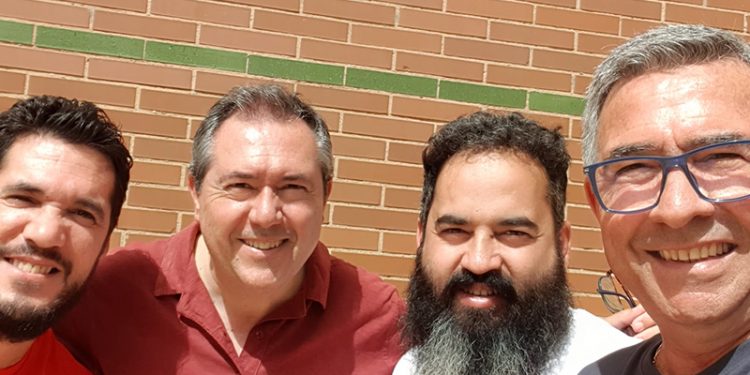 Los candidatos dedican la jornada de reflexión a descansar en compañía de sus familiares y amigos 1 Los candidatos dedican la jornada de reflexión a descansar en compañía de sus familiares y amigos