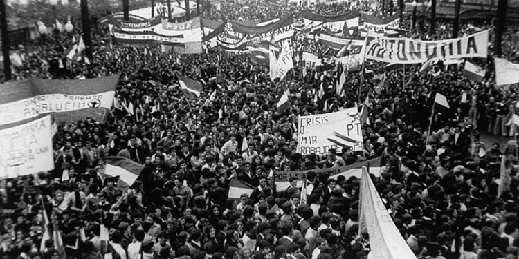 Plata y plomo: esa es la campaña de la triada PP-Cs-Vox 1 manifestacion 28 febrero andalucia