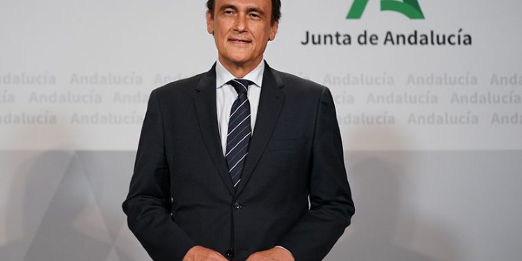 Villamandos pide "trabajo" para asegurar la viabilidad de las universidades andaluzas 1 Villamandos