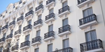 Edificio de pisos turisticos