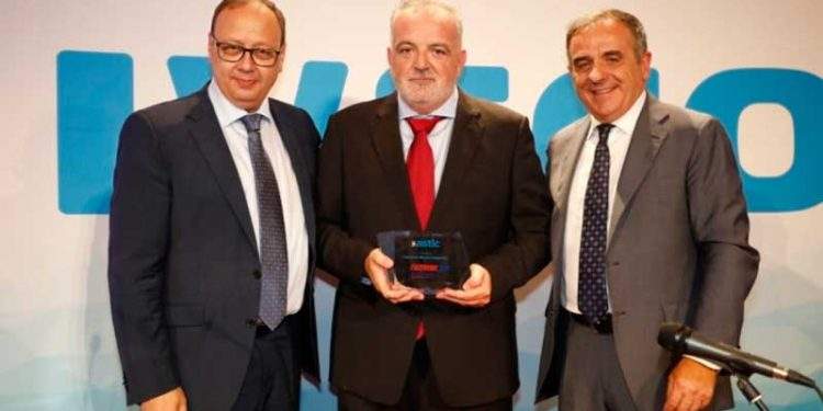 ASTIC reconoce a Carreras Grupo Logístico por su 90 aniversario 1 astic reconocimiento grupo carreras