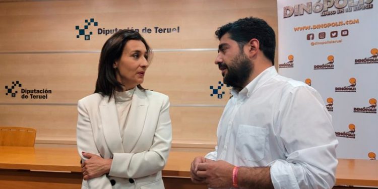 La Diputación de Teruel financia una nueva campaña escolar para visitar gratuitamente Dinópolis 1 diputacion teruel campaña escolar dinopolis