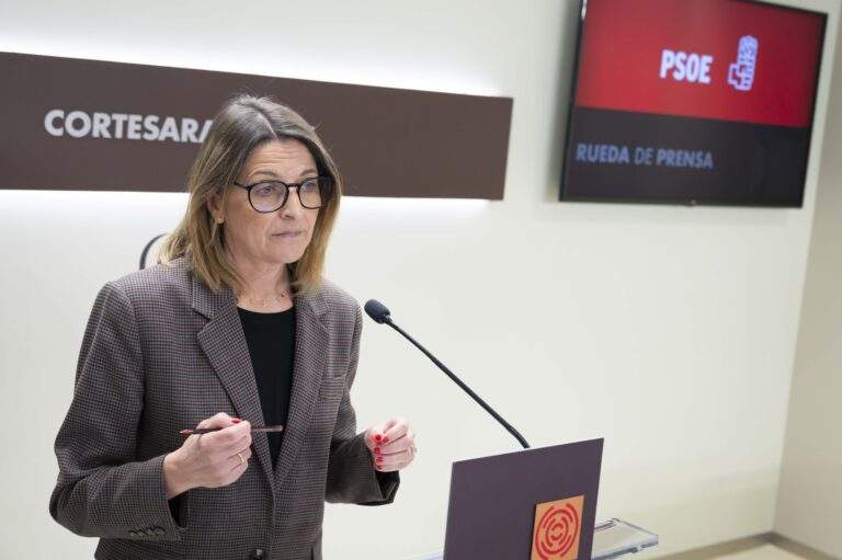 El PSOE denuncia el incremento de la lista de espera para plazas residenciales en Aragón y exige soluciones al Gobierno de Azcón