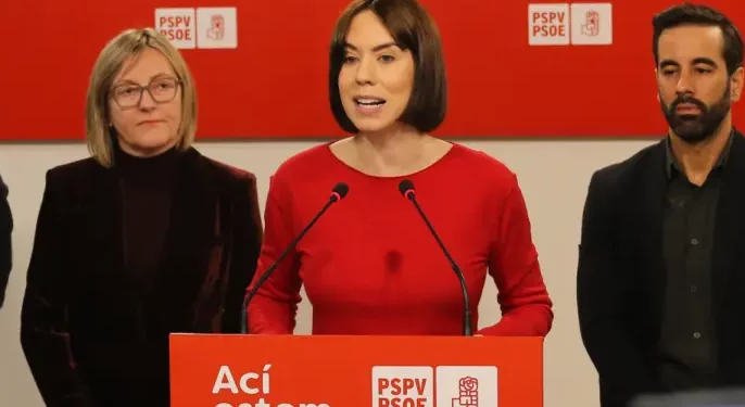 Diana Morant advierte a Feijóo: "Si no mueve ficha en las próximas horas, el PSPV-PSOE moverá las suyas 1 Diana Morant advierte a Feijóo: «Si no mueve ficha en las próximas horas, el PSPV-PSOE moverá las suyas