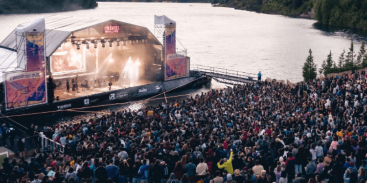 Más de 33.000 espectadores han asistido a la XXI edición del festival Pirineos Sur en el valle de Tena 1 Escenario Festival Pirineos Sur