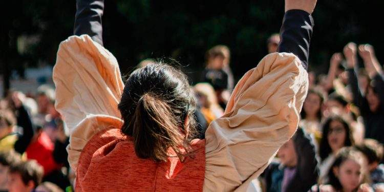 La Cincomarzada 2025 de Zaragoza se vive con fuerza y reivindicación en el parque Tío Jorge 1 La Cincomarzada 2025 de Zaragoza se vive con fuerza y reivindicación en el parque Tío Jorge