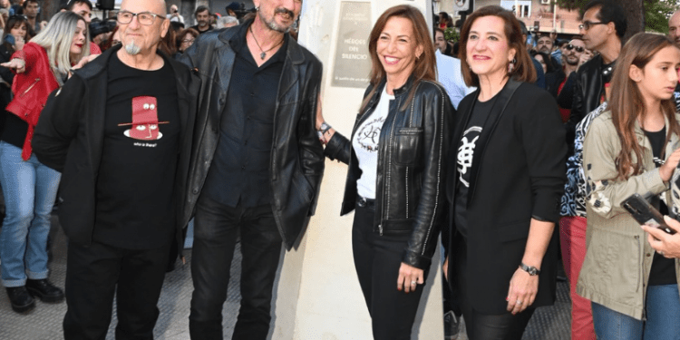 Inauguración Monumento Héroes del Silencio Zaragoza