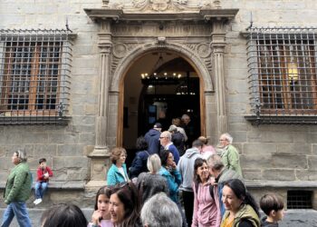 PP de Jaca defiende la transparencia en Oroel Park y critica la hipocresia del P