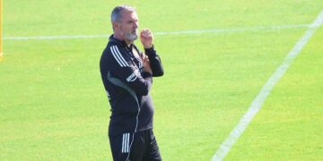 Ruben Selles asume como entrenador del Real Zaragoza hasta final de temporada co