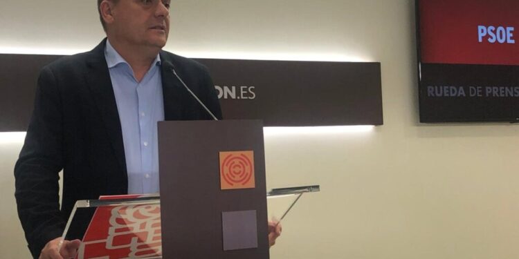 Vaquero afirma que la DGA no contempla un adelanto electoral mientras Feijoo apo