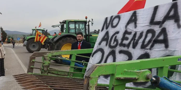 Vaquero insta a los partidos a aprobar los presupuestos y critica a Vox Hoy cojo