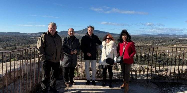 Izquierdo apuesta por un Aragón rural «vivo, le pese a quien le pese»