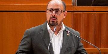 Izquierdo reclama al Gobierno de Aragón medidas incentivar la inversión de grandes empresas en la provincia de Teruel