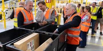 El centro de Amazon en Zaragoza cumple su primer año con más de 900 empleados