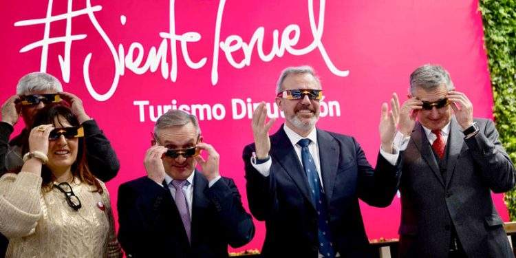 Azcón valora en FITUR que 2024 fue un «año excepcional» en materia turística para Aragón