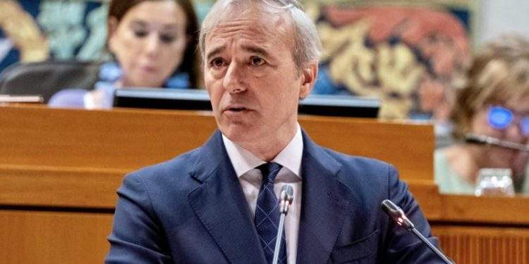 Azcón vende como «más eficiente» la nueva estructura del Gobierno de Aragón