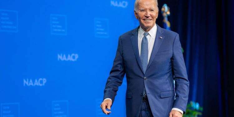 Biden se retira de la carrera electoral de EEUU