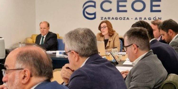 Empresarios aragoneses expresan su preocupación por el escaso nivel de inversión 1 Empresarios aragoneses expresan su preocupación por el escaso nivel de inversión