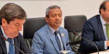 Empresarios aragoneses conocen las oportunidades de negocio en Bangladesh