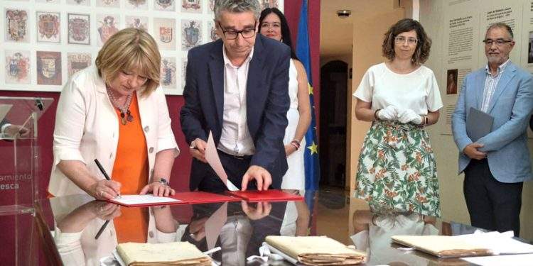 Cultura culmina el depósito del fondo Joaquín Costa en el Archivo Histórico Provincial de Huesca 1 Cultura culmina el depósito del fondo Joaquín Costa en el Archivo Histórico Provincial de Huesca