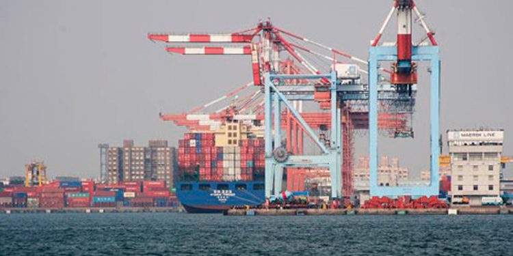 Superávit comercial no energético de 958 millones de euros en la economía española