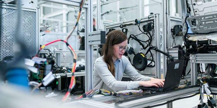 CCOO Aragón pide más protección frente al despido y la reducción de la jornada laboral