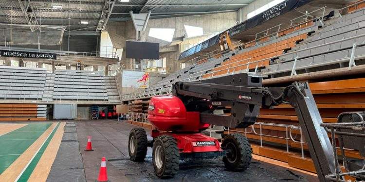 La rehabilitación del Palacio Municipal de los Deportes de Huesca, más cerca