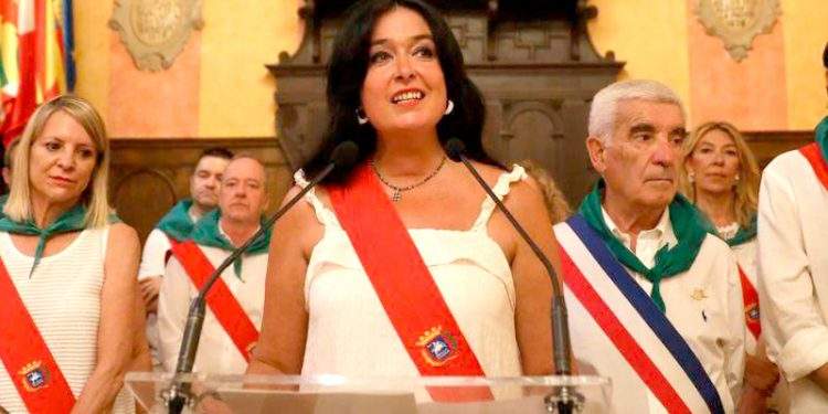 La alcaldesa de Huesca (PP) propone subirse el sueldo un 25% 1 La alcaldesa de Huesca (PP) propone subirse el sueldo un 25%