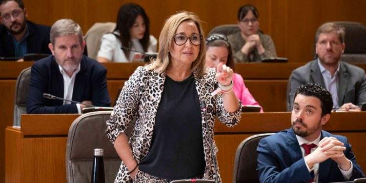 Para el PSOE la falta de presupuesto de Azcón "denota el fracaso del Gobierno" 1 El PSOE aragonés rechaza condonar deuda a una única comunidad