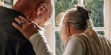 La pensión media asciende a 1.254,6 euros en este mes