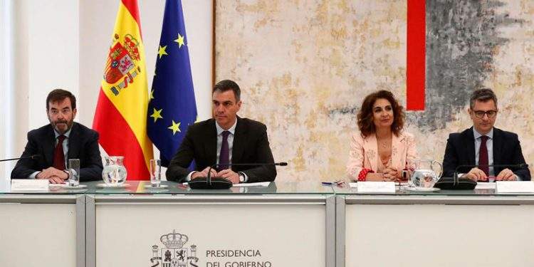 Sánchez señala la renovación del Pacto de Estado contra la Violencia de Género como «una prioridad a corto plazo»