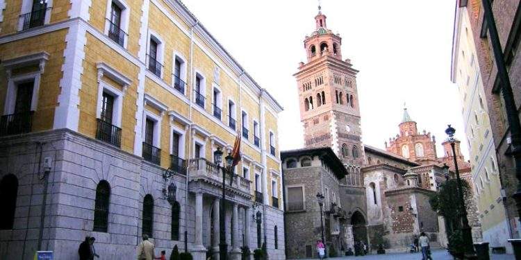 Ascienden las pernoctaciones en Aragón un 2,3% en julio 1 Ascienden las pernoctaciones en Aragón un 2,3% en julio